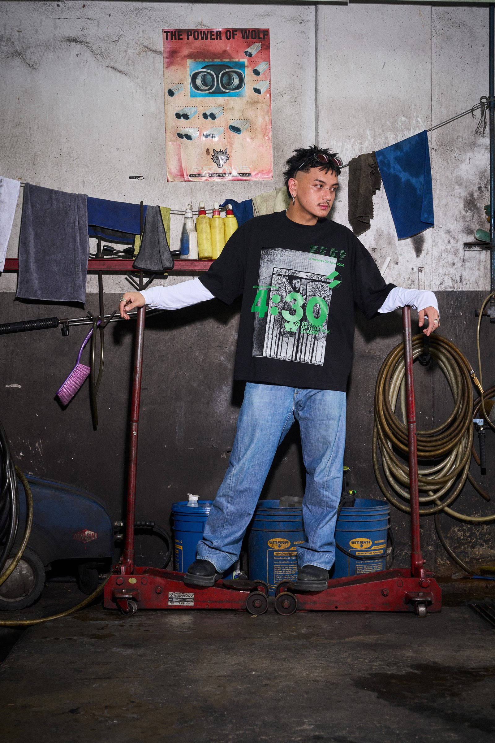 THE SALVAGES x &LARRY "4:30" T-Shirt